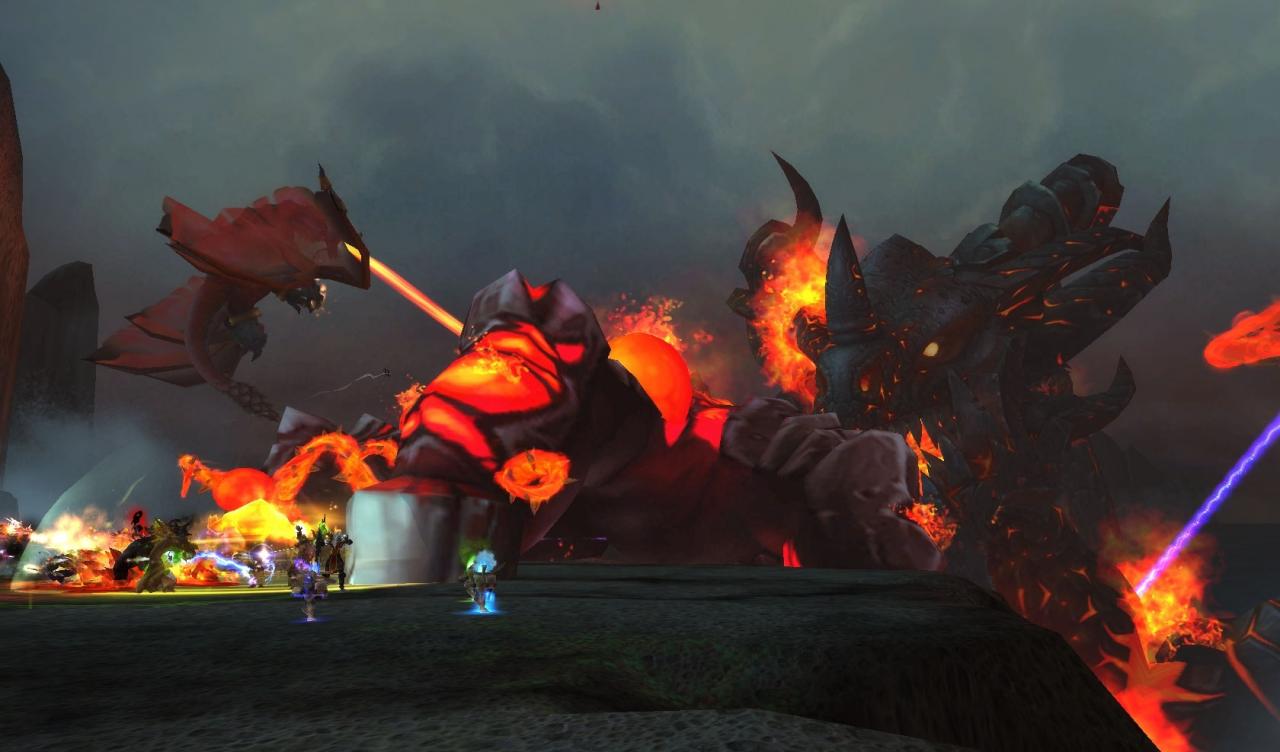 [24/12/2011] World of Warcraft: Todesschwinge der Zerstörer ist der finale Boss im WoW Addon Cataclysm. Der Schwarzdrache ist so riesig, dass sich sogar ein Teil des Kampfes auf seinem Rücken abspielt. Außerdem war Todesschwinge auch für die 