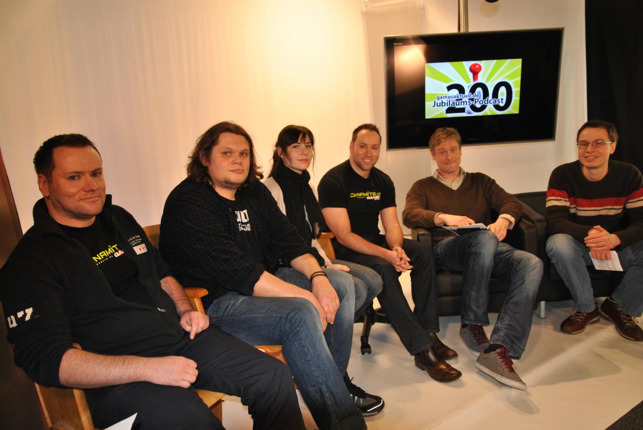 [16/02/2012] Games-Aktuell-Podcast 200: Thomas, Simon, Katha, Andy, Matti und Dominik (von links)