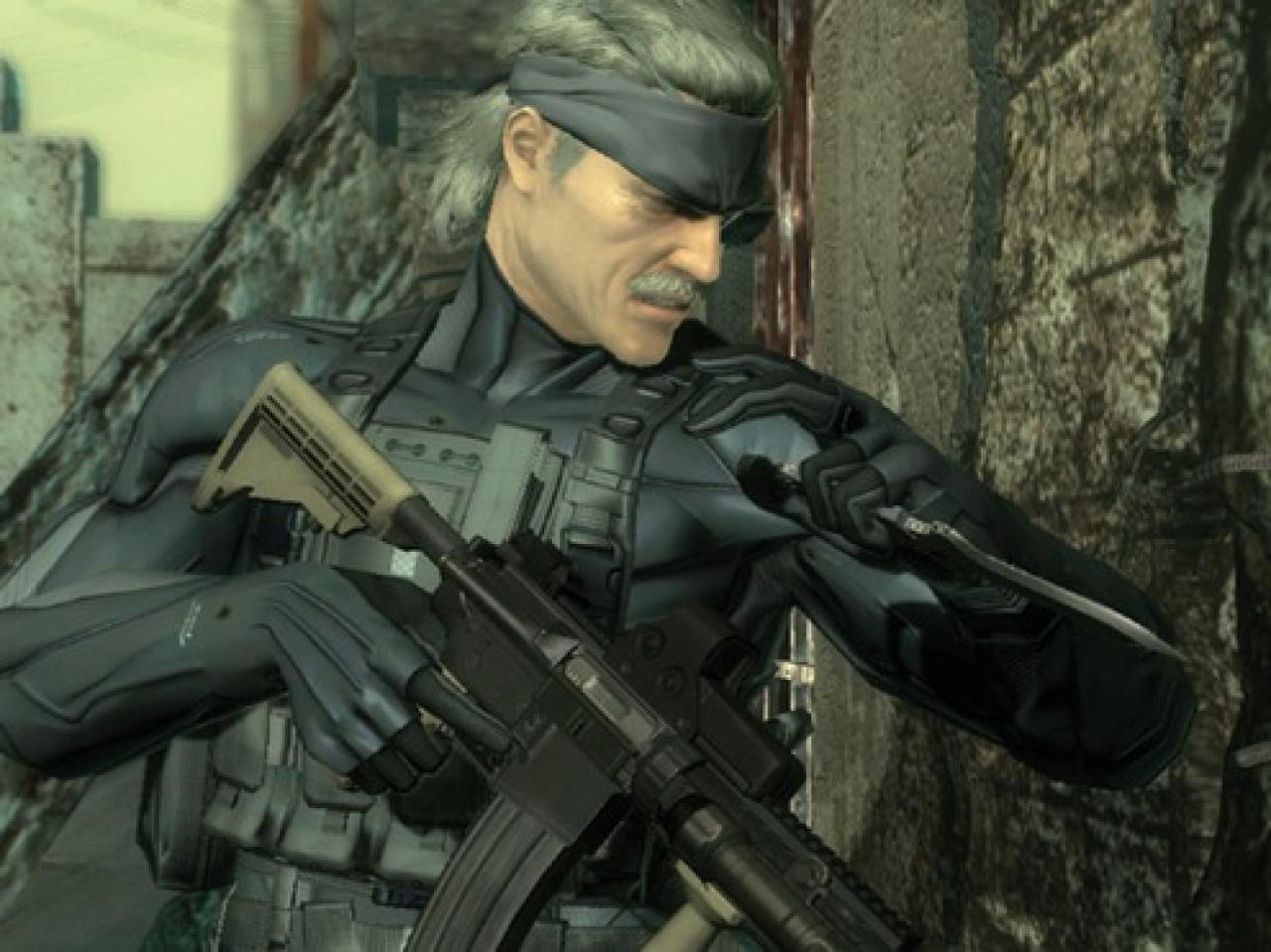 [13/02/2012] Einen gealterten Helden bekommt ihr in Metal Gear Solid 4: Guns of the Patriot serviert. Während sich Solid Snake in den Vorgänger-Spielen noch in seinen besten Jahren befindet, steuert ihr in Teil vier eine ergraute Version des Agenten. Trotz des hohen Alters macht der Held der Reihe noch einen mehr als fitten Eindruck. Am liebsten erinnern wir uns an den epischen Bosskampf mit Revolver Ocelot.