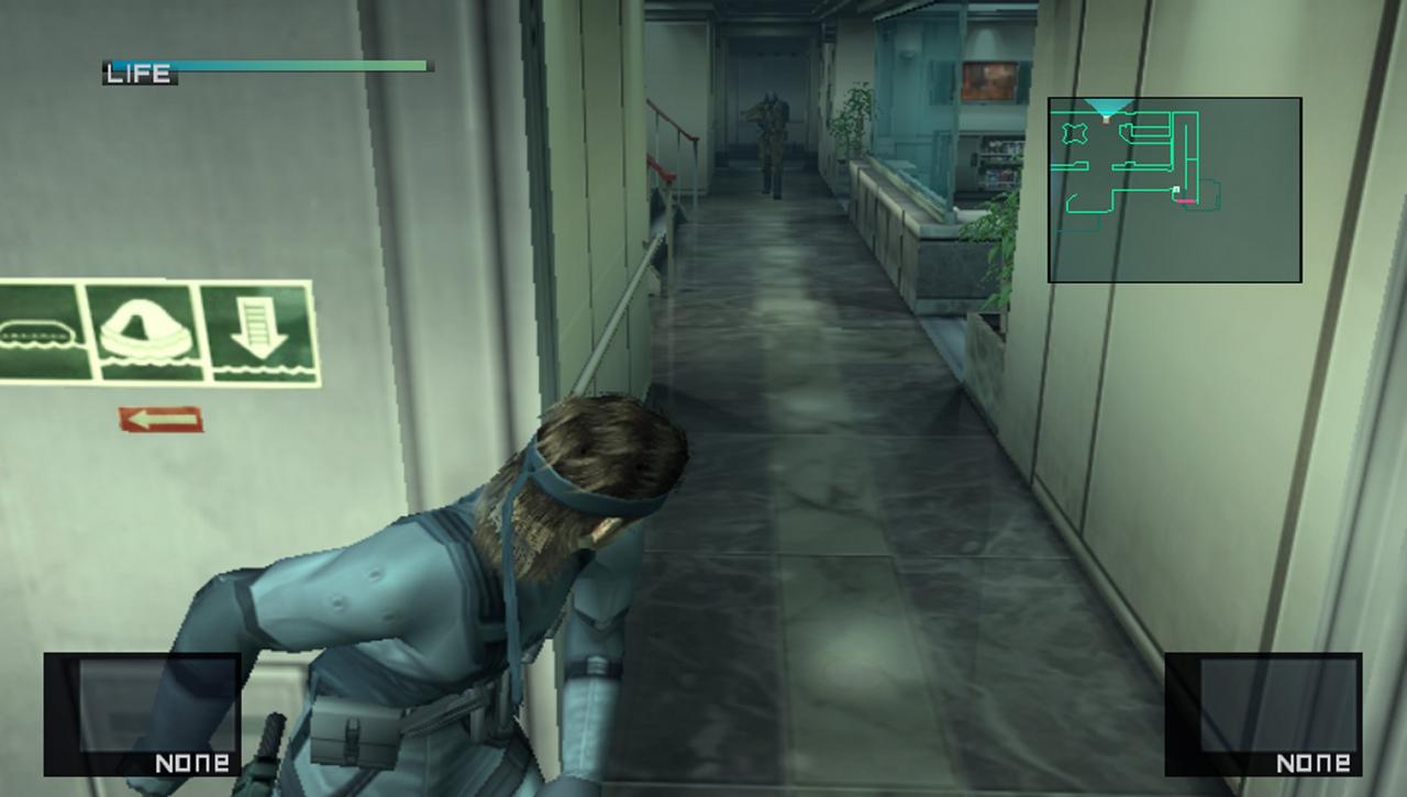 [09/03/2012] Der absolute Klassiker, wenn es um Pappkartons in Spielen geht, ist die Metal-Gear-Solid-Reihe. Wer kennt nicht diesen köstlichen Moment, wenn Snake unter einen Karton schlüpft und so nichts ahnende Wachen umschleicht?