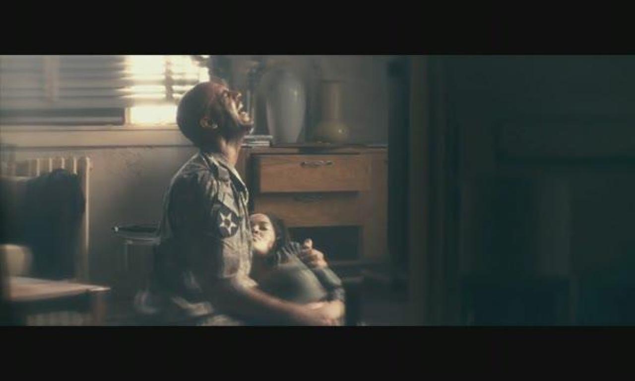 [13/04/2012] Prototype 2 mag zwar ein Spiel sein, in dem wir primär Leute aufessen, dafür zeigt der Trailer mit der Musik von Johnny Cash jedoch eine emotionalere Seite des Spiels.