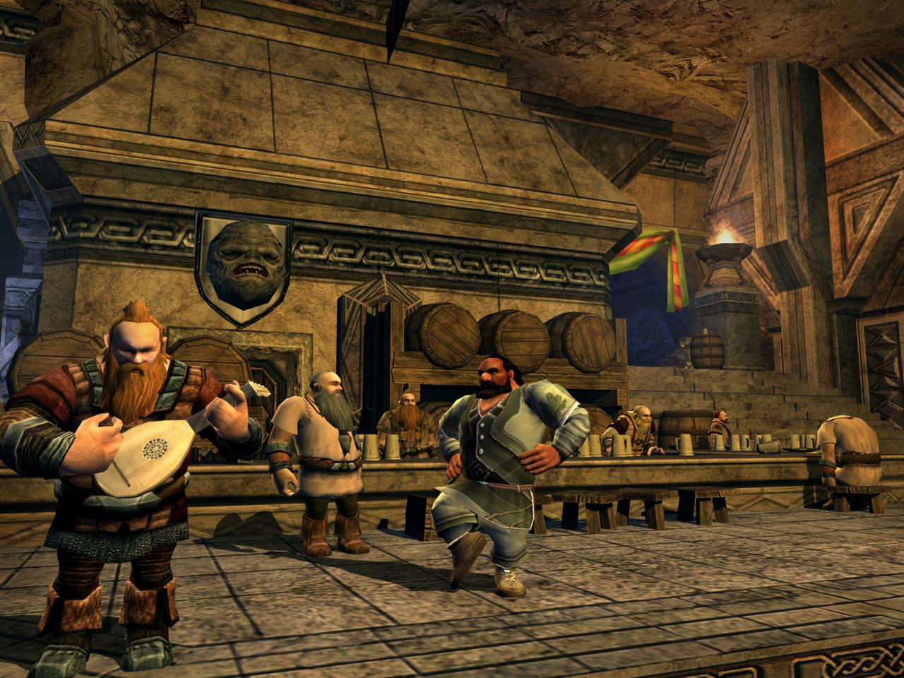[25/05/2012] In Herr der Ringe Online gibt es das sogenannte Zierwerk-System. Damit kann man schicke Kleidungsstücke über seine Rüstung anziehen, ohne dabei seine Stats zu verlieren. Stichproben in Bree haben jedoch ergeben, dass einige Spieler ihre Rüstung dafür ausziehen - und damit sämtliche Boni verlieren. 