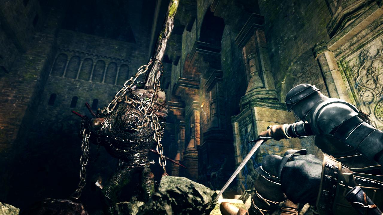 [04/06/2012] Die Gegner aus den Dark Souls-Spielen sehen meist nicht nur großartig aus, sondern jeder einzelne stellt auch eine tödliche Gefahr dar. Schon die ersten Gegner legen den Spieler kaltblütig um, wenn man nicht hochkonzentriert spielt. Die Kreaturen enthalten stilistische Elemente aus dem Horror- und Fantasy-Bereich und fügen diese zu einem homogenem Gesamtbild zusammen.