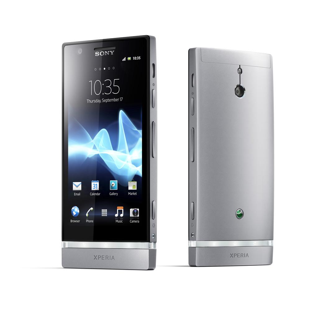 [11/06/2012] Sony Xperia P