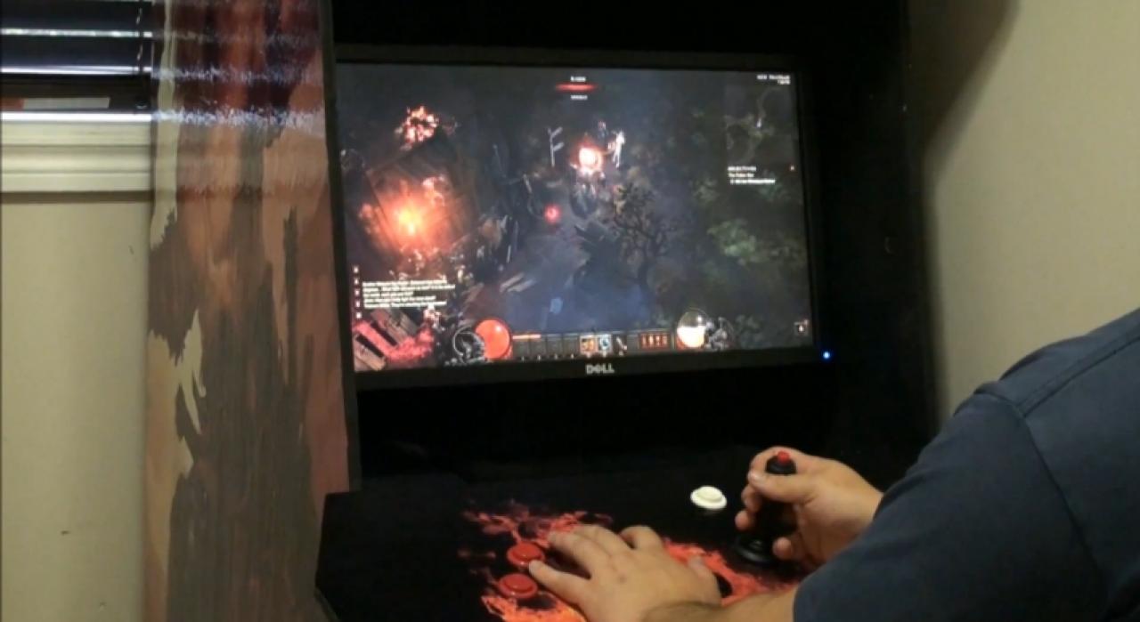 [27/07/2012] Arcade-Automaten waren bei uns in Deutschland nicht so weit gestreut, wie in Amerika, wo ganze Hallen mit den Dingern betrieben wurden. Aber es gab sie und wir haben sie genossen, wie kaum etwas anderes. Schade, dass es sie nicht mehr gibt, aber die Heimkonsolen sind ja auch ganz in Ordnung.