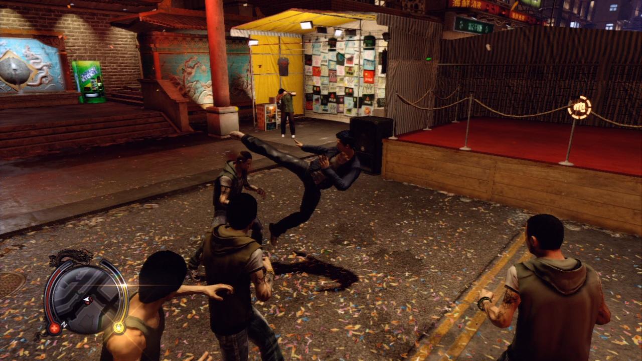 [09/08/2012] Zeit für Sleeping Dogs! Wei Shen ist ein Cop ohne Knarre, der mit Taekwondo üble Tritte austeilt. Wenn so ein Kick dann auch mal sitzt, dann gibt's im besten Fall nur gebrochene Rippen und im schlimmsten Fall innere Blutungen. Was die chinesische Unterwelt braucht, sind Schutzkissen und Polster.
