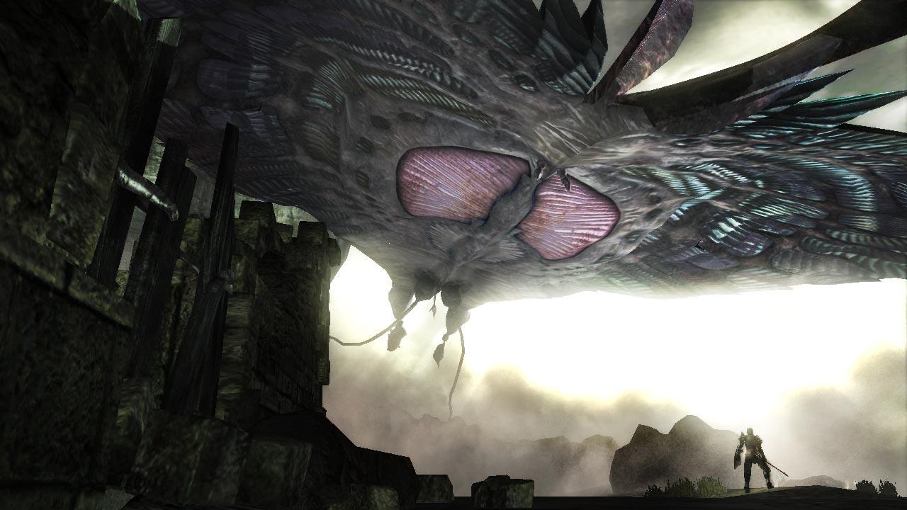[25/09/2012] Demon's Souls: Die Souls-Reihe ist allgemein bekannt für epische Bosskämpfe. Ein wahrer Riese ist der Sturmkönig aus dem ersten Teil des Franchise. Er sieht aus wie ein gigantischer Alienrochen, gepaart mit einem stark gepanzerten Stealthbomber. Allein sein Anblick lässt den Spieler in Ehrfurcht erstarren.