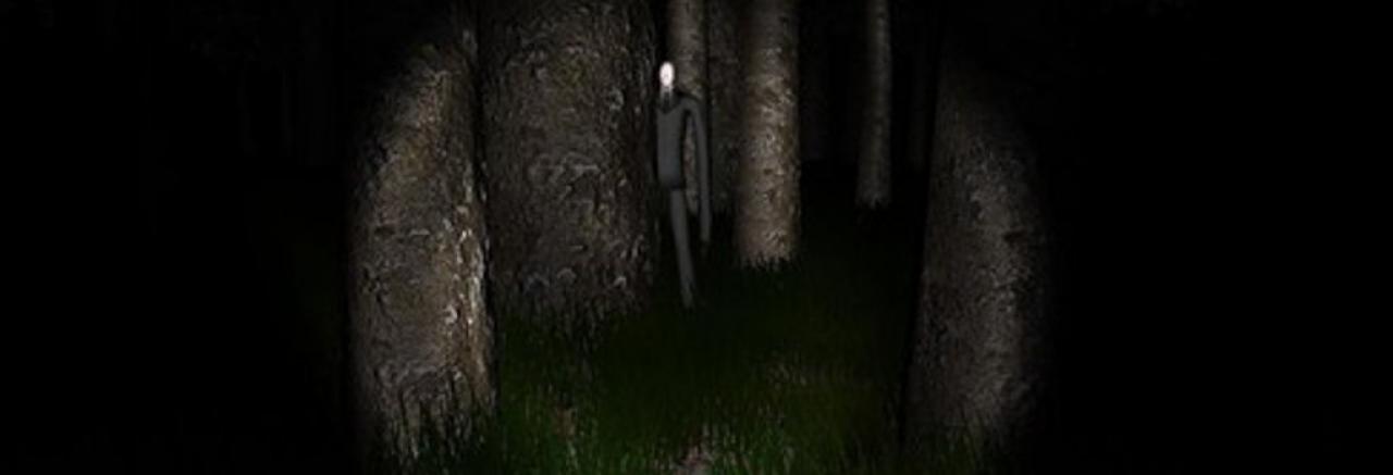 [24/09/2012] Der Horror-Schocker Slender hat in den letzten Wochen einen regelrechten Hype erlebt. All der Grusel, der in den immer stärker action-orientierten Titeln vermisst wird, findet sich bei Slender. Auf der Suche nach acht Seiten wandert ihr durch einen dunklen Wald und werdet dabei vom Slenderman verfolgt. Slender ist komplett kostenlos herunterzuladen. -LINK-