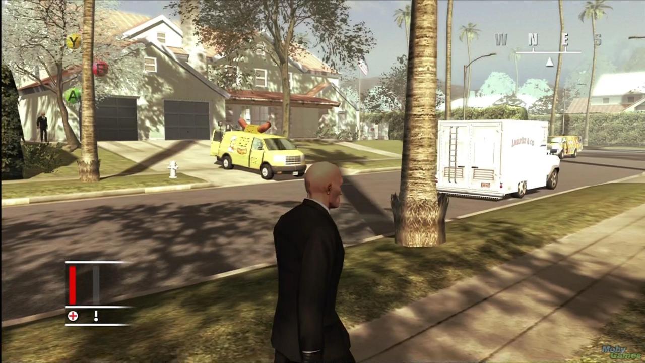 [08/10/2012] Hitman: Blood Money können wir in der Hitman Trilogy endlich in HD erleben. Zum Glück sind die albernen Mechaniken noch unverändert. Wenn das FBI in diesem Level Verstärkung anfordert, dann können wir unser Ziel auf die Straße locken und ihn vom eigenen Team überfahren lassen. Passt nur auf, dass ihr nicht auch gerade auf der Straße spielt.