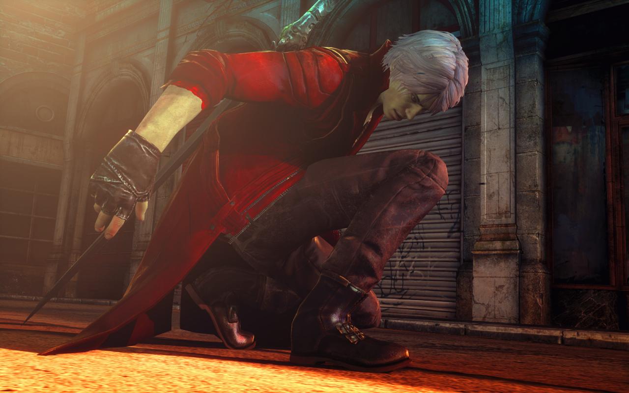 [28/01/2013] Januar kickte gleich los mit DmC: Devil May Cry. Spätestens jetzt kümmert sich keiner mehr darüber, wer weißes Haar hat und wer nicht. Immerhin haben wir jetzt auch noch den DLC, der Dante wie früher aussehen lässt.