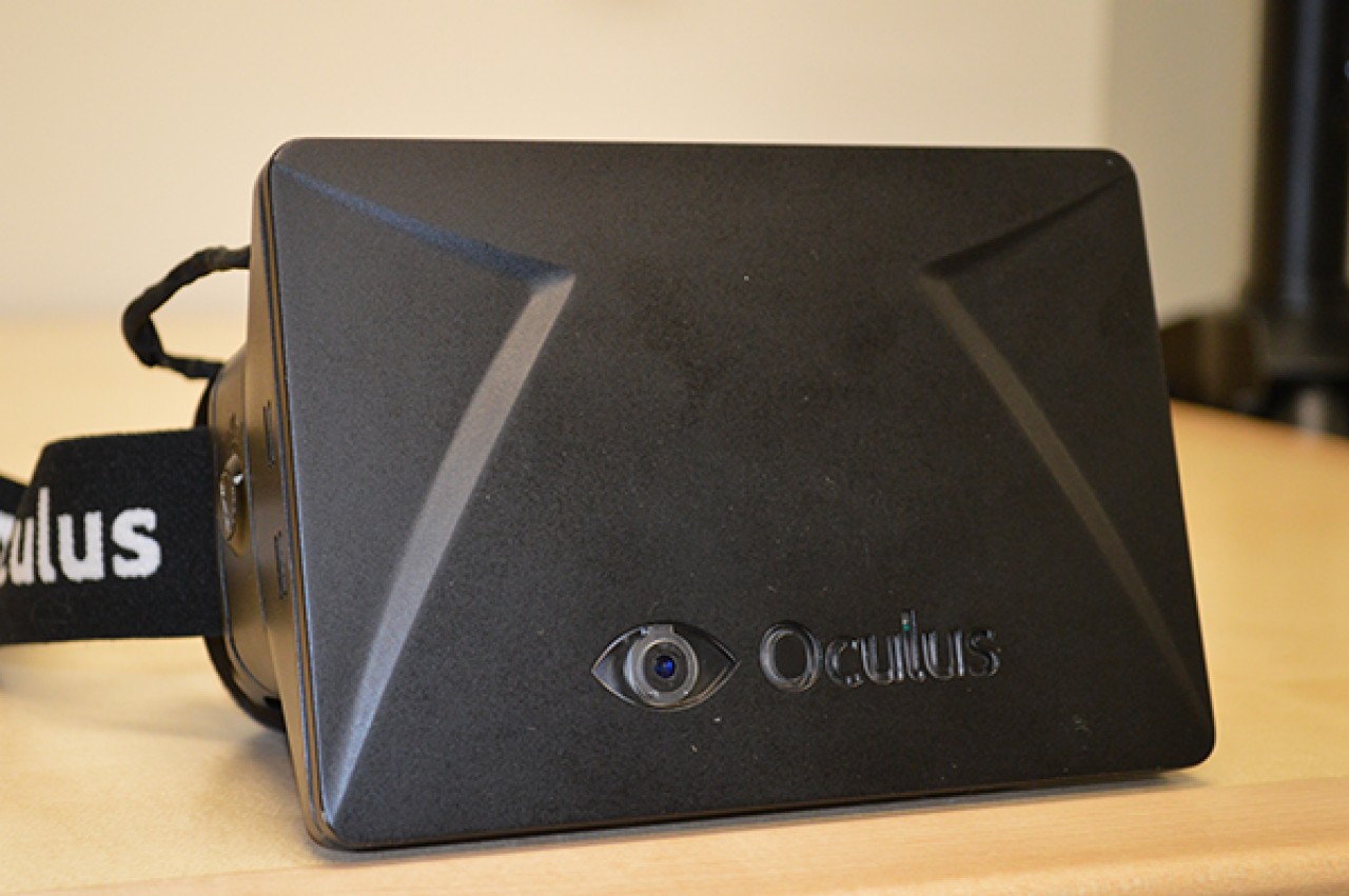 [19/01/2013] Oculus Rift im Hands On-Test: Reporter Sebastian Stange hat das Virtual Reality Headset auf der GDC 2013 ausprobiert. (2)