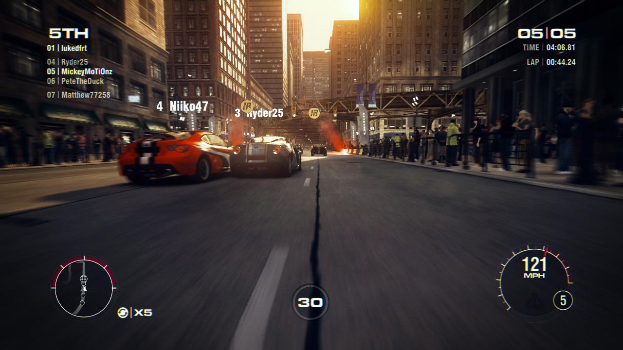 [11/04/2013] Die neuen Screenshots aus dem Multiplayer-Modus von Grid 2. Auf dem Namco Bandai Global Gamers Day konnten wir den Mehrspieler-Part erstmals ausprobieren. (3)