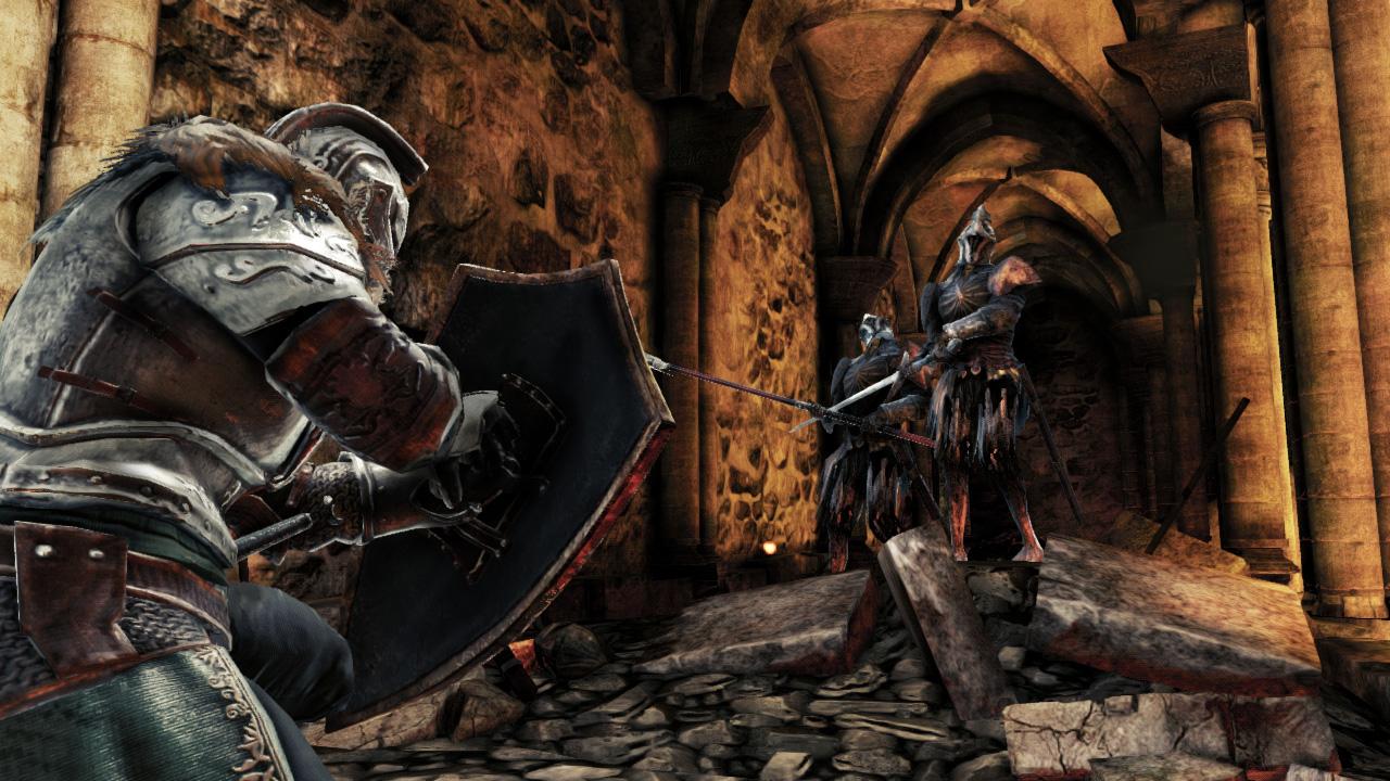 [12/06/2013] Vorschau zu Dark Souls 2: Höhepunkt der Gamescom-Präsentation war der Kampf gegen den so genannten Mirror Knight (Spiegelritter). (1)