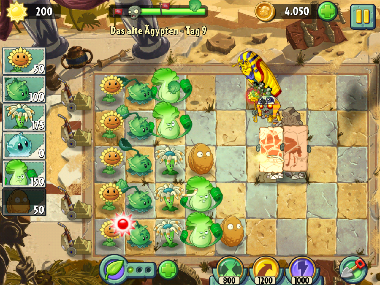 [11/07/2013] Zugegeben, die gehenden Toten aus Plants vs. Zombies sehen irgendwie putzig aus. Doch lasst euch nicht veralbern, das ist nur ein geschickter Täuschungsversuch! Wer seinen Garten nicht mit ausreichend Pflanzen sichert, spielt sich schnell um Kopf und Gehirn.