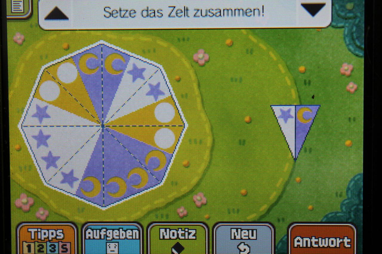 [13/11/2013] Professor Layton und das Vermächtnis von Aslant: Professor Layton und das Vermächtnis von Aslant: So müssen die Zeltstücke angeordnet werden, um Rätsel 098: Sorge am Berg erfolgreich abzuschließen.