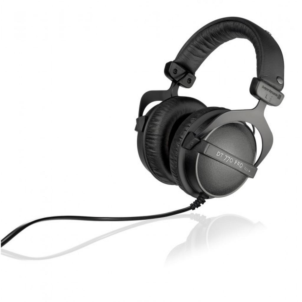 [03/01/2014] Beliebter Kopfhörer bei Audio-Fans: der Beyerdynamic dt770 Pro (je nach Ausführung ab 140 Euro)