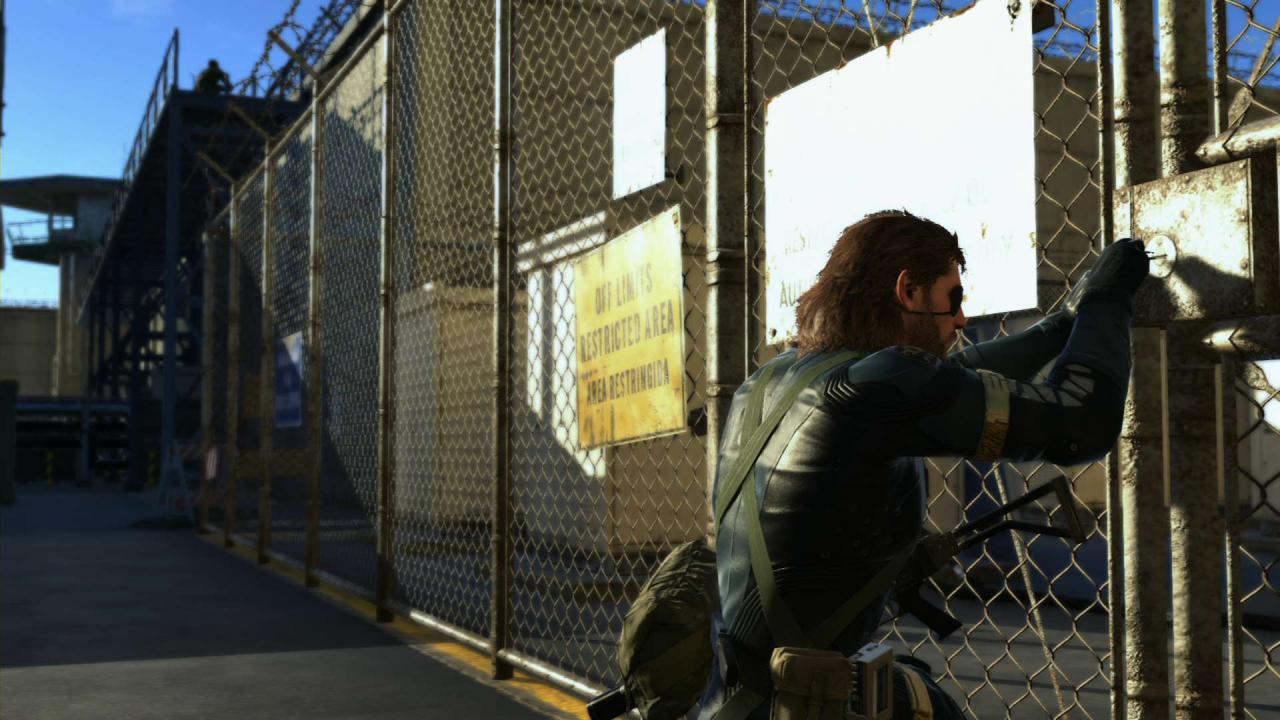 [05/03/2014] Metal Gear Solid 5: Ground Zeroes lässt sich in sage und schreibe zehn Minuten durchzocken. Klingt übertrieben, entspricht aber tatsächlich der Wahrheit. Für euren ersten Durchgang, in dem ihr die Hauptmission in Angriff nehmt, werdet ihr nicht viel mehr als ein bis zwei Stunden Zeit benötigen.