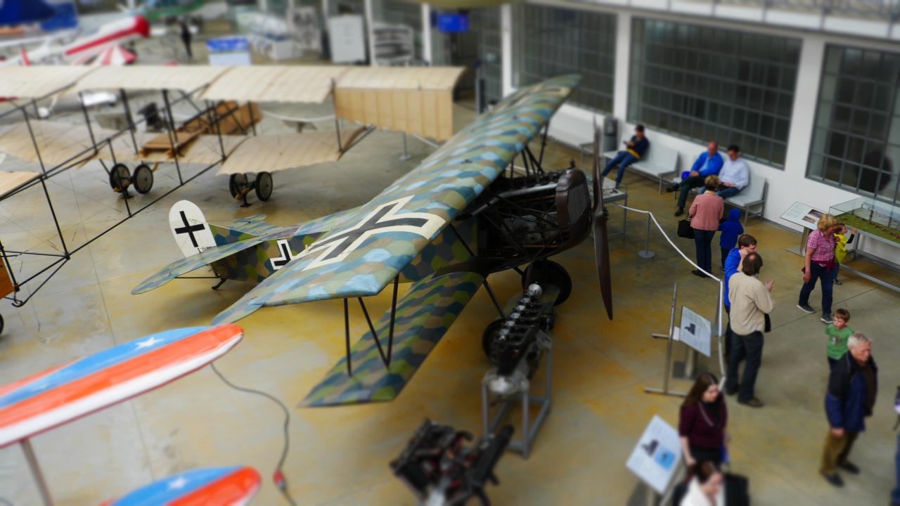 [31/03/2014] In der Sammlung der Luftwerft finden sich einige bemerkenswerte Ausstellungsstücke. (15)