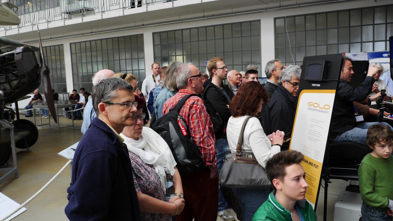 [31/03/2014] Um einige der Simulatoren gab es schon einiges Gedränge.