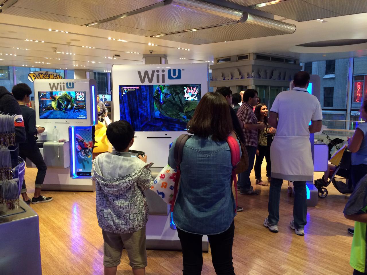 [25/09/2014] Nintendo World in New York: Das Nintendo-Kaufhaus ist Teil des Rockefeller Centers, eine der bekanntesten Adressen in Manhattan. (2)