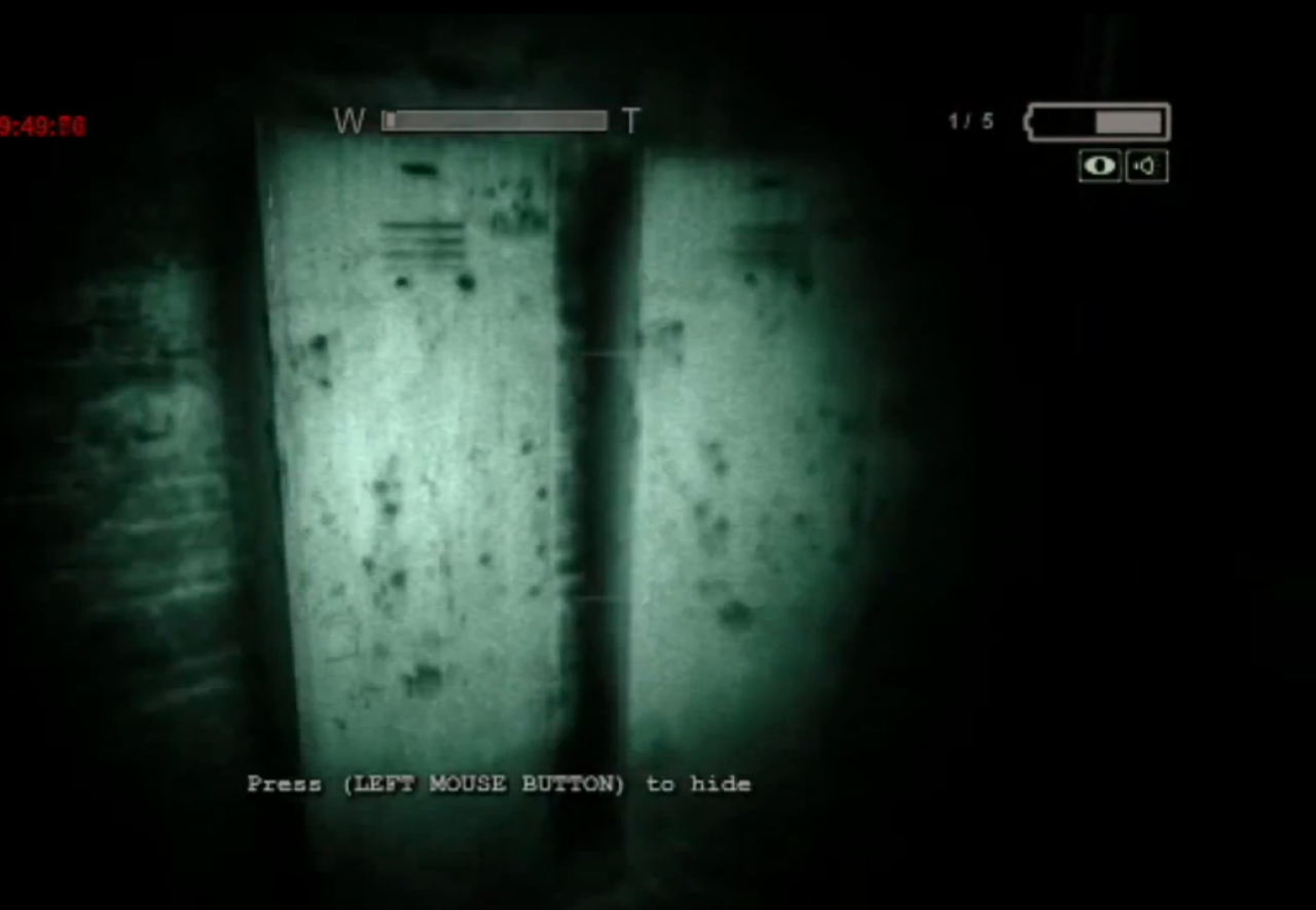 [22/09/2014] Was wäre eine Irrenanstalt ohne Schließfächer, die einfach überall herumstehen? Genau, wir wissen es auch nicht! In Outlast wären wir jedenfalls hoffnungslos verloren, wenn die Gänge dort nicht einer amerikanischen Highschool ähneln und überall diese praktischen Schränke herumlungern würden.