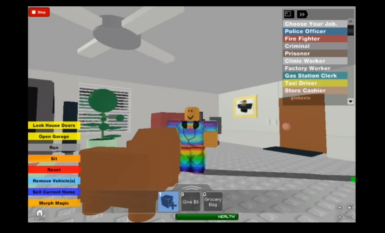 [25/09/2014] Ein Spiel, das möglicherweise nicht vielen bekannt ist, ist Roblox. Es erinnert uns in seinen geometrischen Formen ein wenig an Lego. Individuell erstellen wir dort einen Charakter und erkunden die Welten anderer Spieler oder erstellen unsere eigene Abenteuerwelt. Da dürfen natürlich auch nicht die Deckenventilatoren fehlen!
