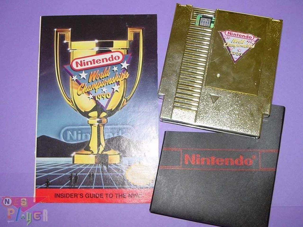 [18/12/2014] Lediglich 26 Kopien existieren von 1990 Nintendo World Championships: Gold Edition. Eine wirklich begrenzte Zahl einer Special Edition, die da veröffentlich wurde. Sammler sind dementsprechend bereit zwischen 15.000 und 21.000 US-Dollar hinzublättern, um eines dieser Schmuckstücke zu besitzen.