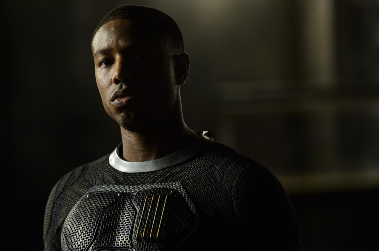 [21/05/2015] Johnny Storm (Michael B. Jordan) ist The Human Torch.