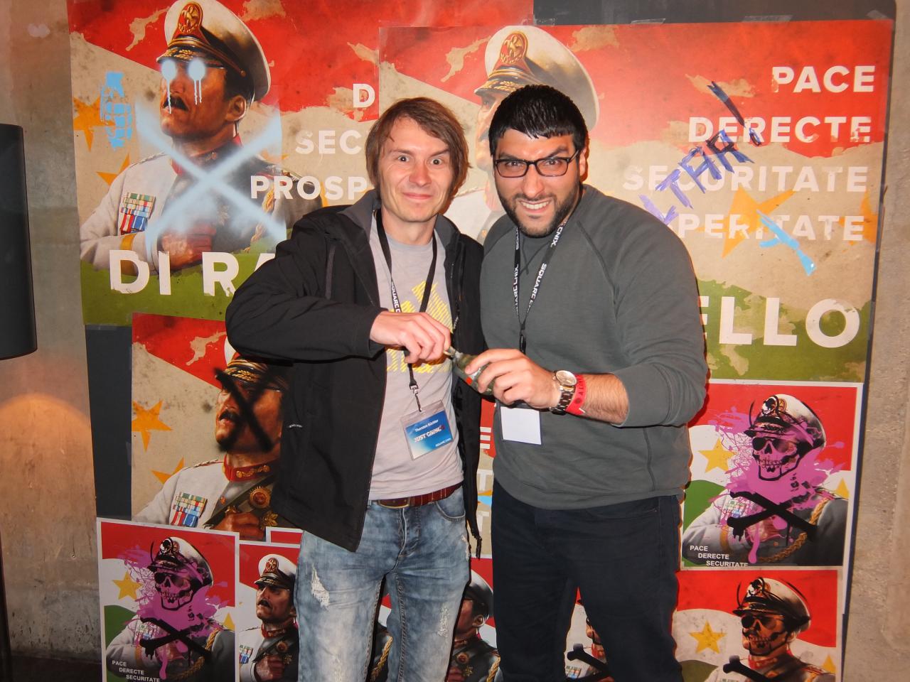 [12/06/2015] Omar Shakir (rechts) ist der Producer von Just Cause 3 - den irren Typen daneben kennen wir nicht.