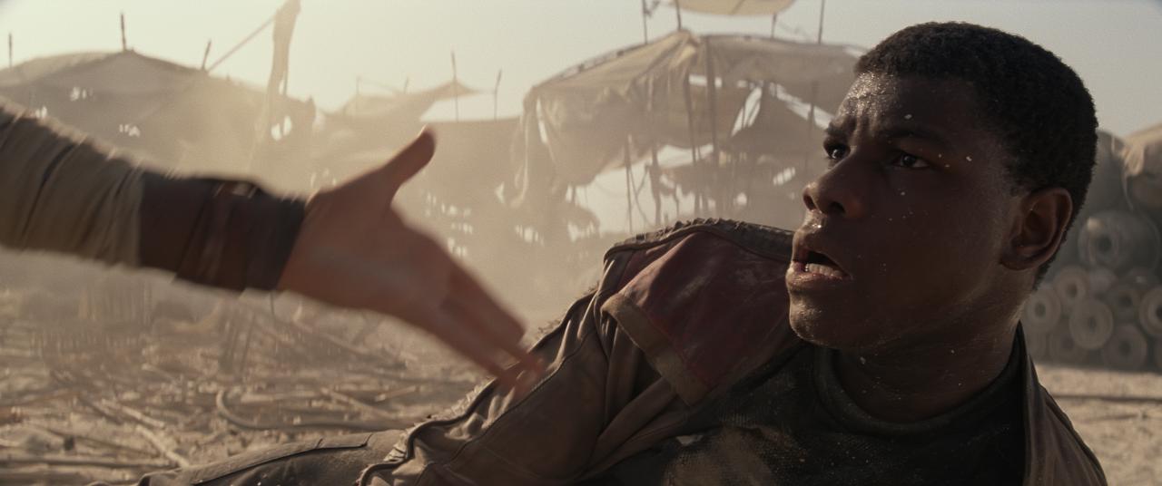 [18/08/2015] Star Wars: Das Erwachen der Macht - Szenenbilder aus dem Film, der am 17. Dezember 2015 in die Kinos kommt. (11)