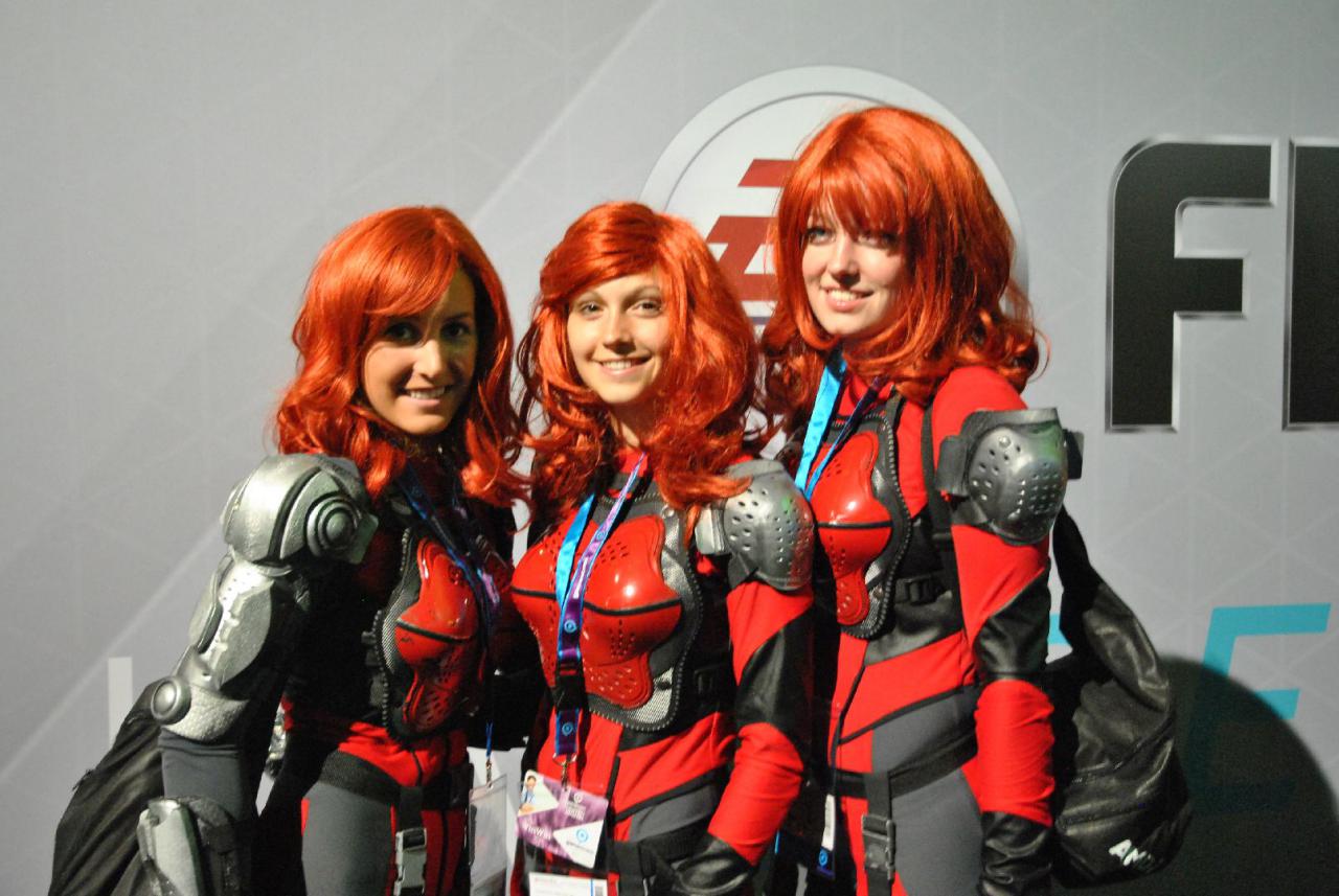 [06/08/2015] Gamescom 2015 - Babes, Messestände, Warteschlangen - Fotos von Tag 2 (3)