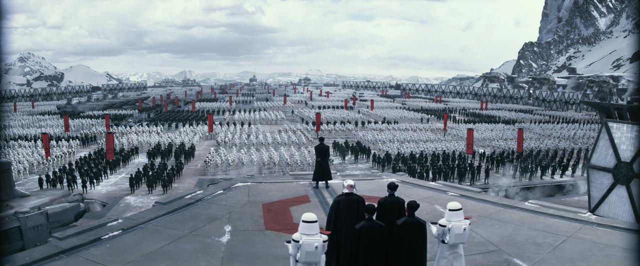 [18/08/2015] Star Wars: Das Erwachen der Macht - Szenenbilder aus dem Film, der am 17. Dezember 2015 in die Kinos kommt. (25)