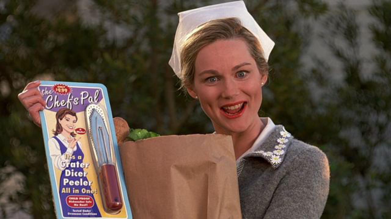[10/03/2016] Product Placement: Hannah spielt Trumans Ehefrau - und macht Schleichwerbung.