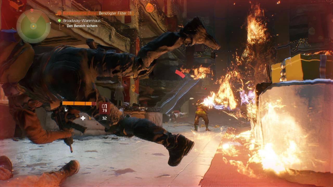 Mit einer schnellen Ausweichrolle entgeht ihr in The Division dem Sprengradius von Granaten.