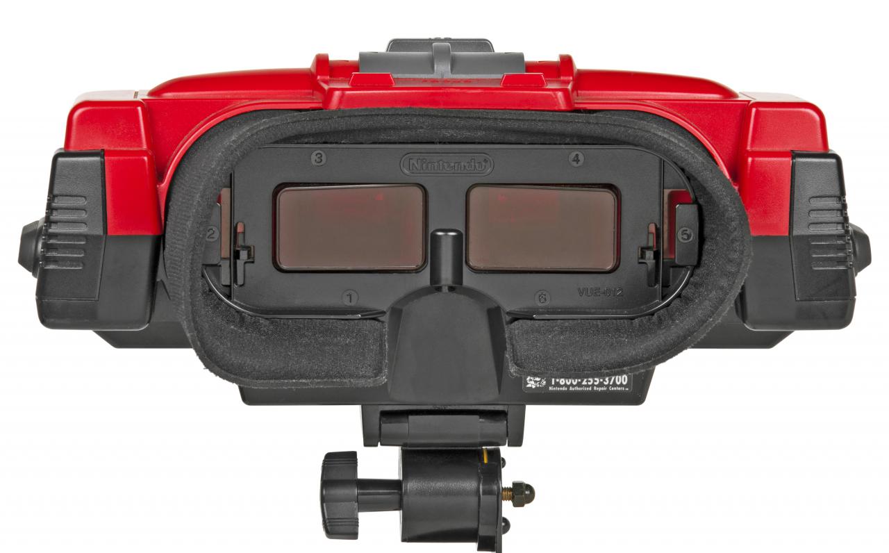 [09/03/2016] VR aus der Frühzeit: Der Virtual Boy sollte Nintendos Startschuss in die virtuelle Realität werden. Doch daraus wurde nichts, unter anderem weil das Gerät Kopfschmerzen verursachte. (Virtual Boy)
