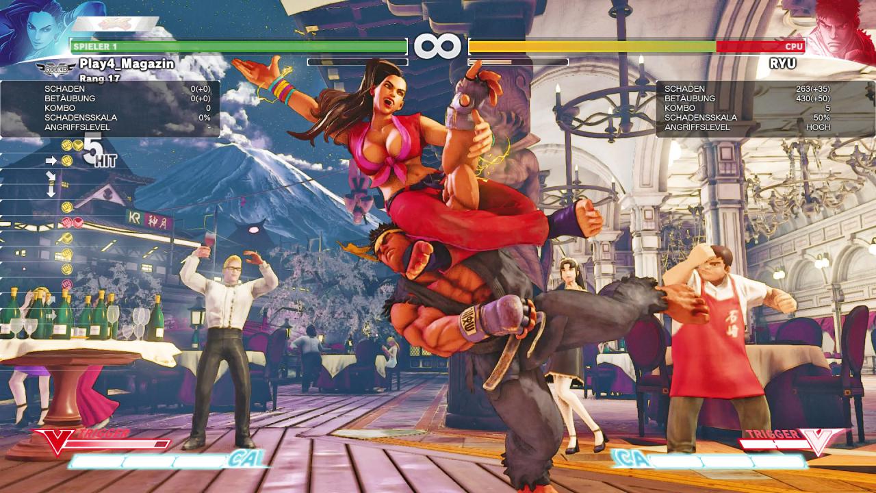 [12/05/2016] Zeit für das Training: Die Moves verfeinert man im Training. Das Spiel zeigt an, wie viel Schaden Angriffe verursachen und welche Button-Kombinationen betätigt wurden. (PS4)