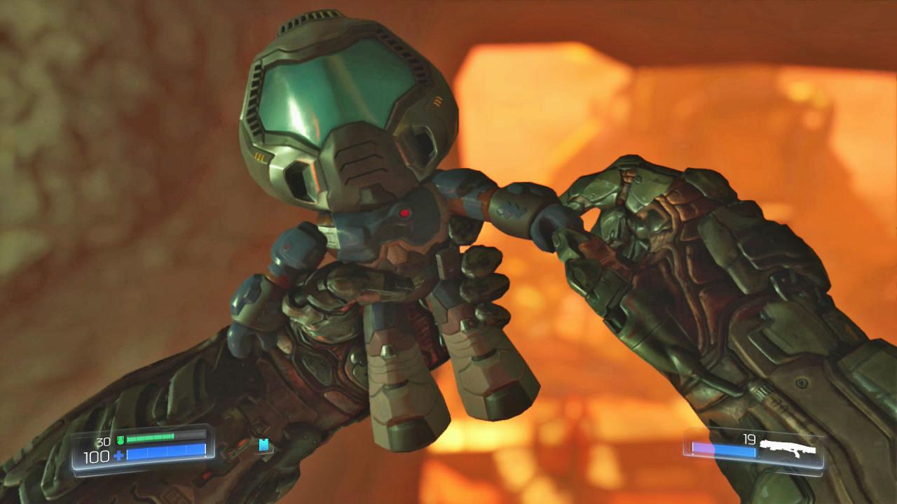 [12/07/2016] Augen auf: Solche Figürchen sind im ganzen Spiel versteckt. In der Nähe vibriert der Controller - und beim Aufsammeln erklingt die markante Musik aus dem Original-Doom. (Xbox One)