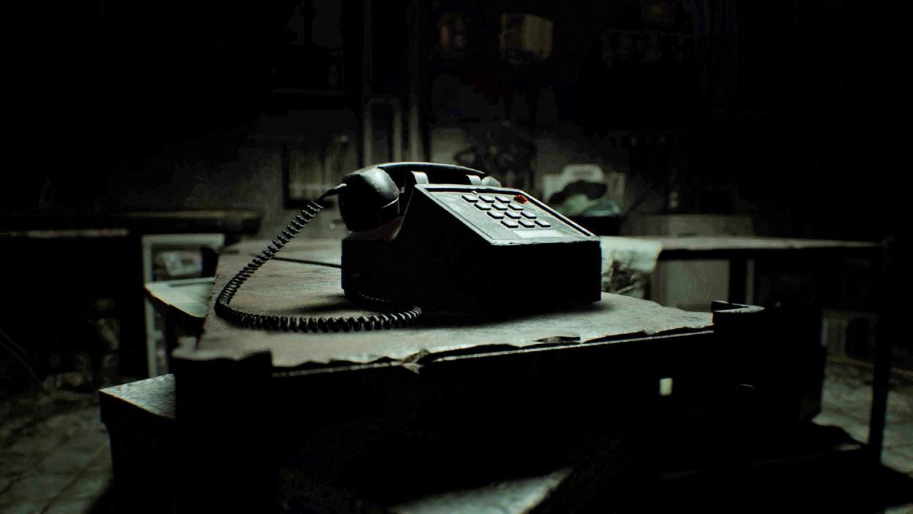 [06/09/2016] Nach Hause telefonieren: Die mysteriöse Stimme am Telefon in der Demo ist angeblich Serienveteranin Ada Wong. Nach dem Abheben wartet allerdings der Tod... (PS4)