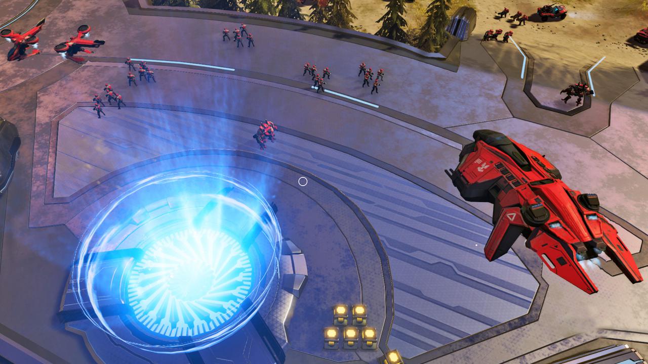 [19/09/2016] Blau und Rot: Der markante Farbkontrast war bereits in Halo 5 ein hübsches Stilmittel. Erkennt ihr die kleinen Exoskelett-Kämpfer? (PC)