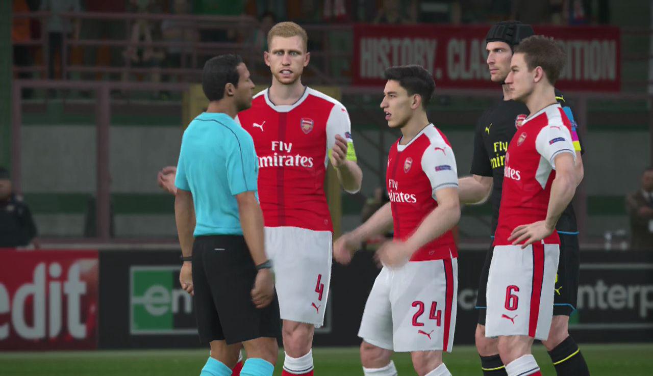 Arsenal-Spieler diskutieren mit dem Schiri.