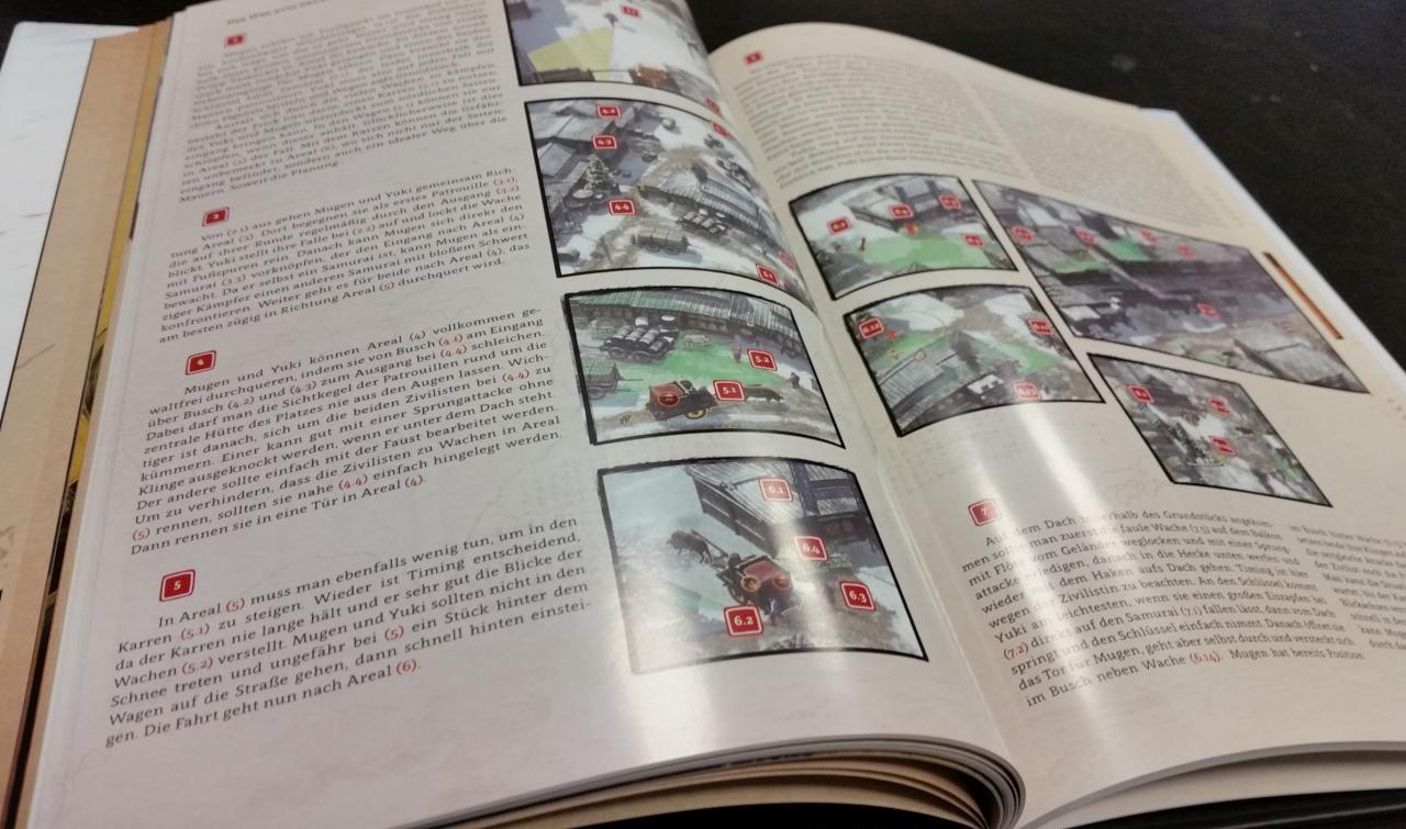 Ein großer Teil des Artbooks ist für eine detaillierte Komplettlösung mit Screenshots und Einzeichnungen reserviert.
