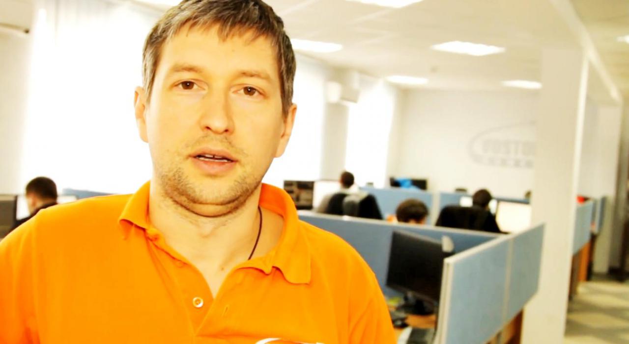 [13/04/2017] Oleg Yavorsky ist so etwas wie das Gesicht von Stalker. Denn der Ukrainer ist einer der wenigen bei GSC Game World, der fließend Englisch sprechen und schreiben kann. Er bekommt alles hautnah mit. Heute ist er Mitgründer und PR-Sprecher des Studios Vostok Games und unser Hauptgesprächspartner in diesem Artikel.