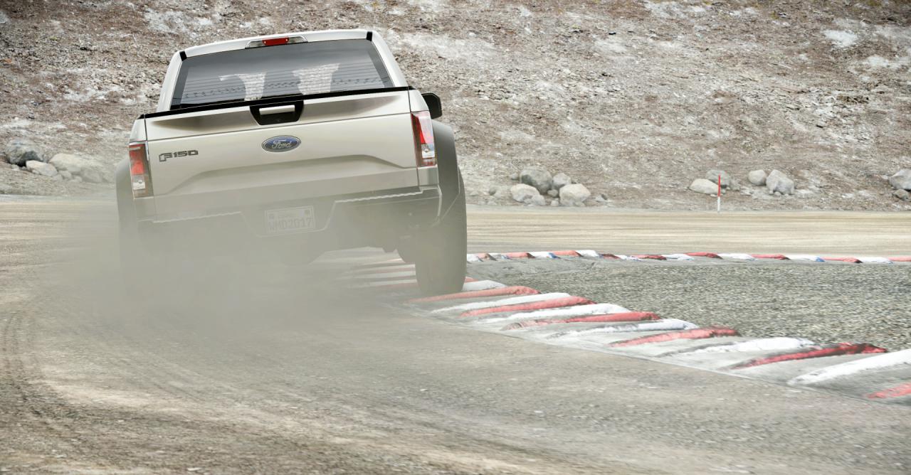 [06/04/2017] Raptor: Nicht nur Offroad-Strecken, sondern auch entsprechend bereifte Fahrzeuge wie der Ford F-150 stehen im Angebot. (PC)