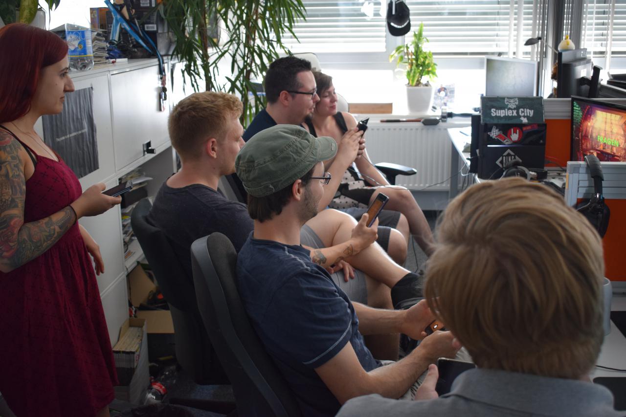[06/07/2017] Bei Playlink: That's You darf jeder ran. Das sorgte allerdings für ein Massenaufkommen rund um Christians PC.