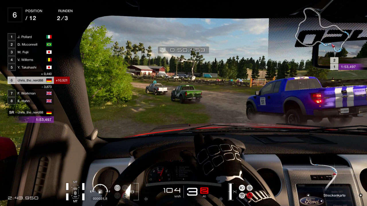[23/02/2018] Auch neue Fahrzeuge kamen per Update in das Spiel. So zum Beispiel diese Trucks von Ford, die sogar eigene Turniere in der Karriere bekommen haben.