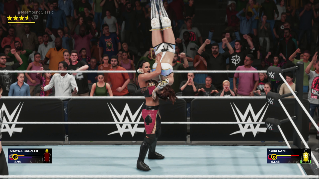 [11/10/2018] Der Karrieremodus lässt sich zwar nur mit einem männlichen Wrestler durchlaufen, doch ansonsten lassen sich alle Matches mit weiblichen Superstars bestreiten.