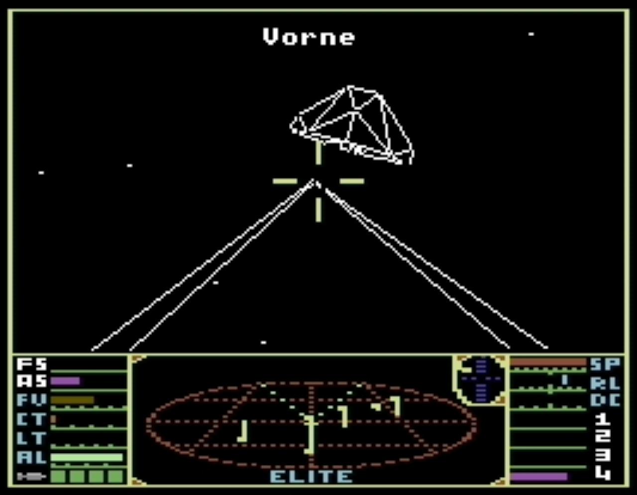 [26/04/2019] Szene aus der C64-Fassung von Elite: Wir sind einem feindlichen Cobra-Raumschiff dicht auf den Fersen.