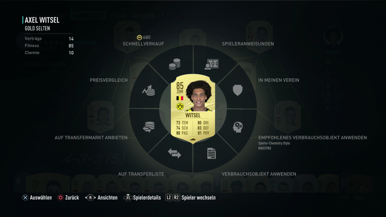 Einzelne Spieler verwaltet ihr in Ultimate Team nun mit Hilfe eines Ringmenüs. Das sieht schick aus, ist aber nicht immer komfortabel.