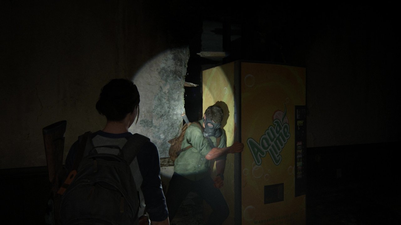 [23/06/2020] Helft Joel im Hotel mit dem Getränkeautomaten.