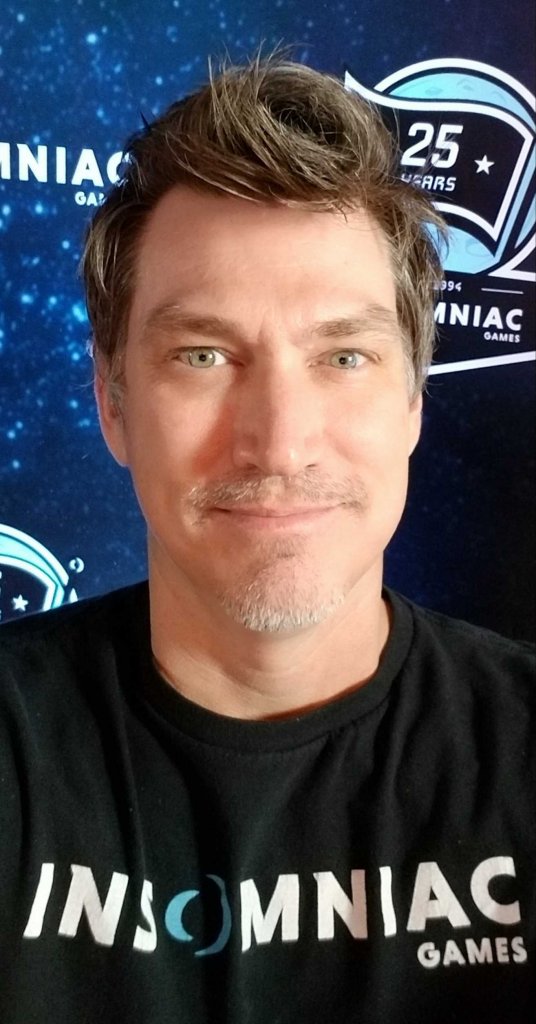 [22/10/2020] Der Creative Director war bereits Design Director beim letzten Spidey. Zuvor arbeitete er unter anderem als Creative Director für Infinity Ward an der Kampagne von Infinite Warfare und als Game Director an Rise of the Tomb Raider für Crystal Dynamics.